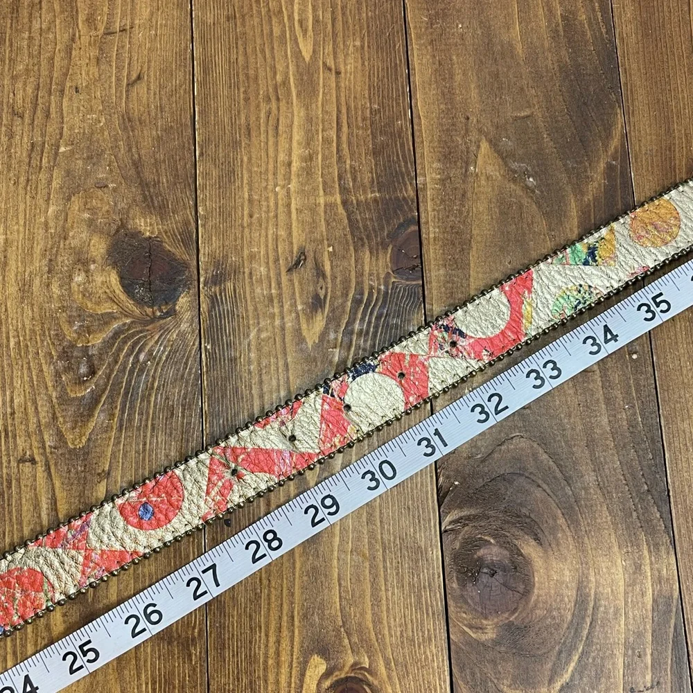 BB Simon size large metallic gold and colorful leather belt vintage